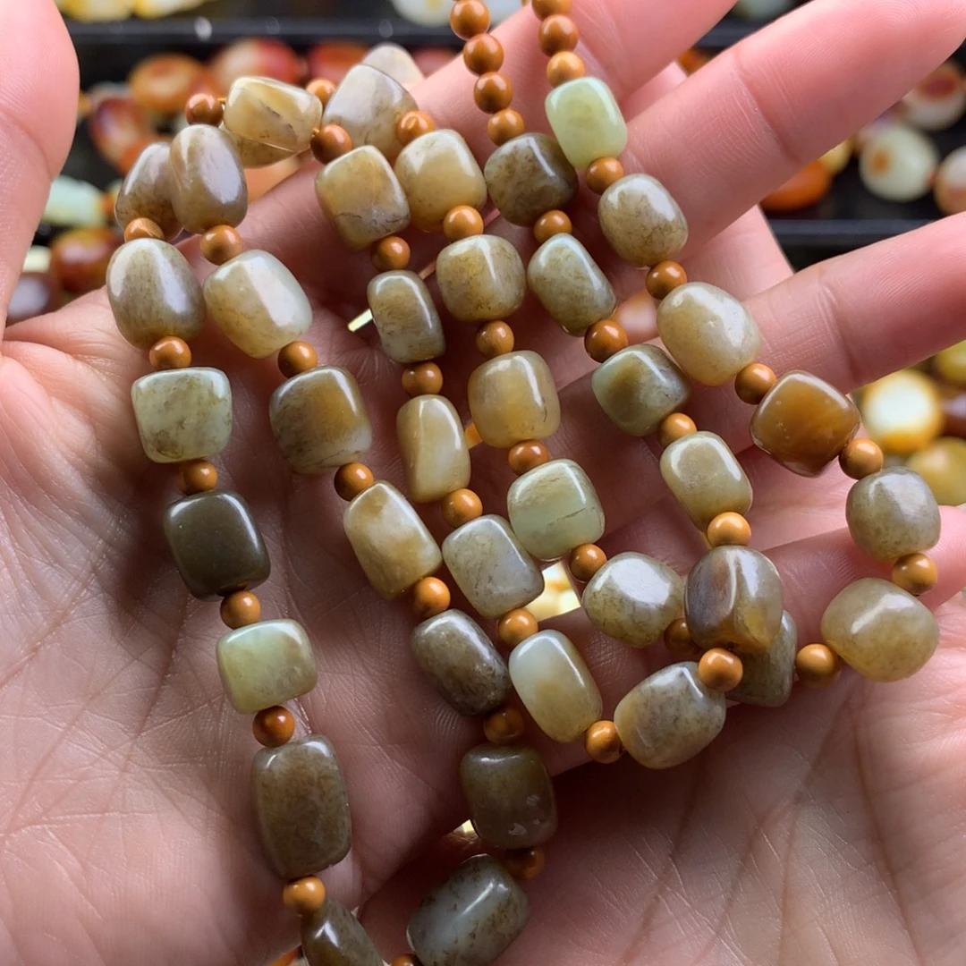 和田玉未镶嵌手链