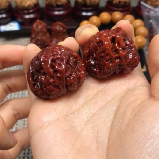 文玩核桃把件青蛙