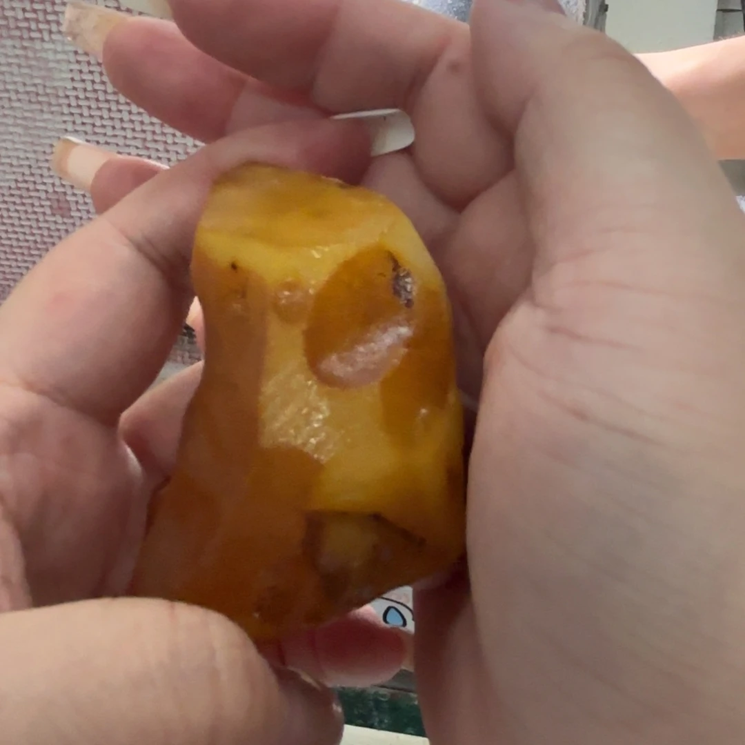 品***。未镶嵌定制琥珀蜜蜡