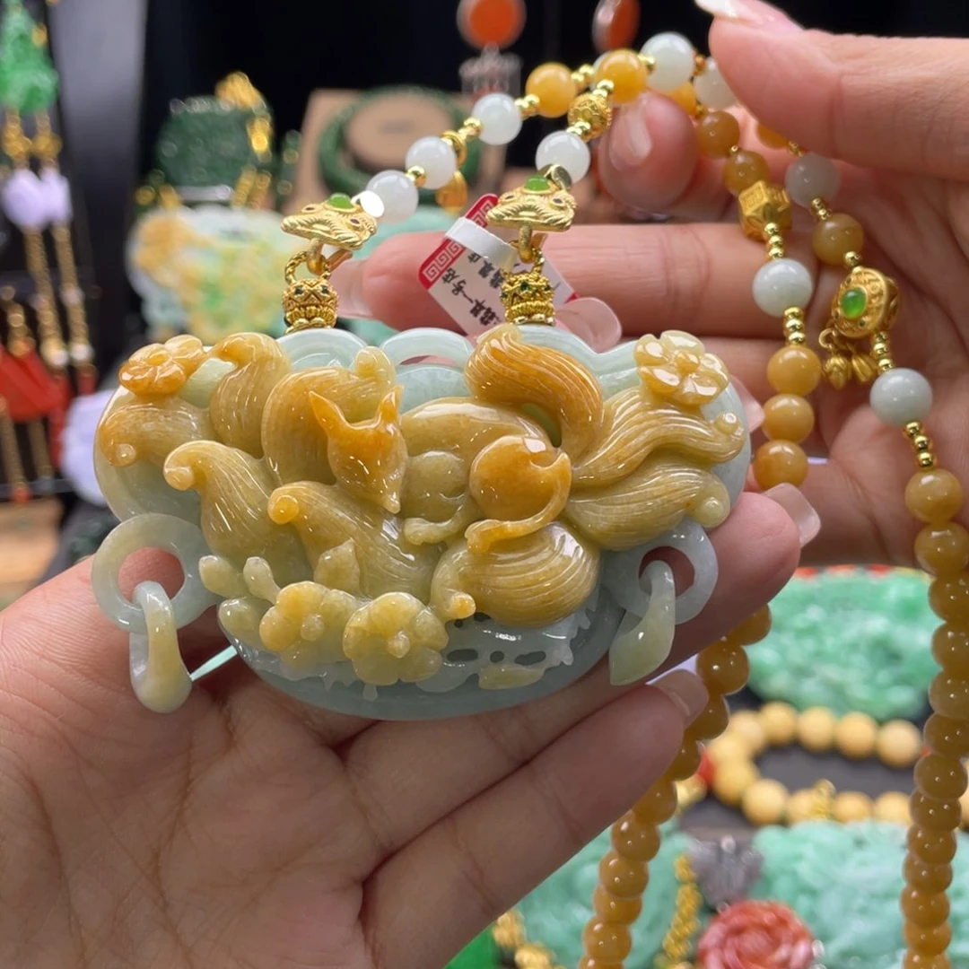 翡翠颈饰未镶嵌代编织