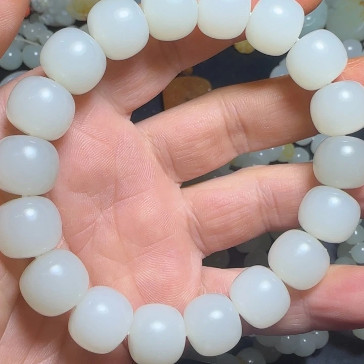 和田玉（子料）未镶嵌手链