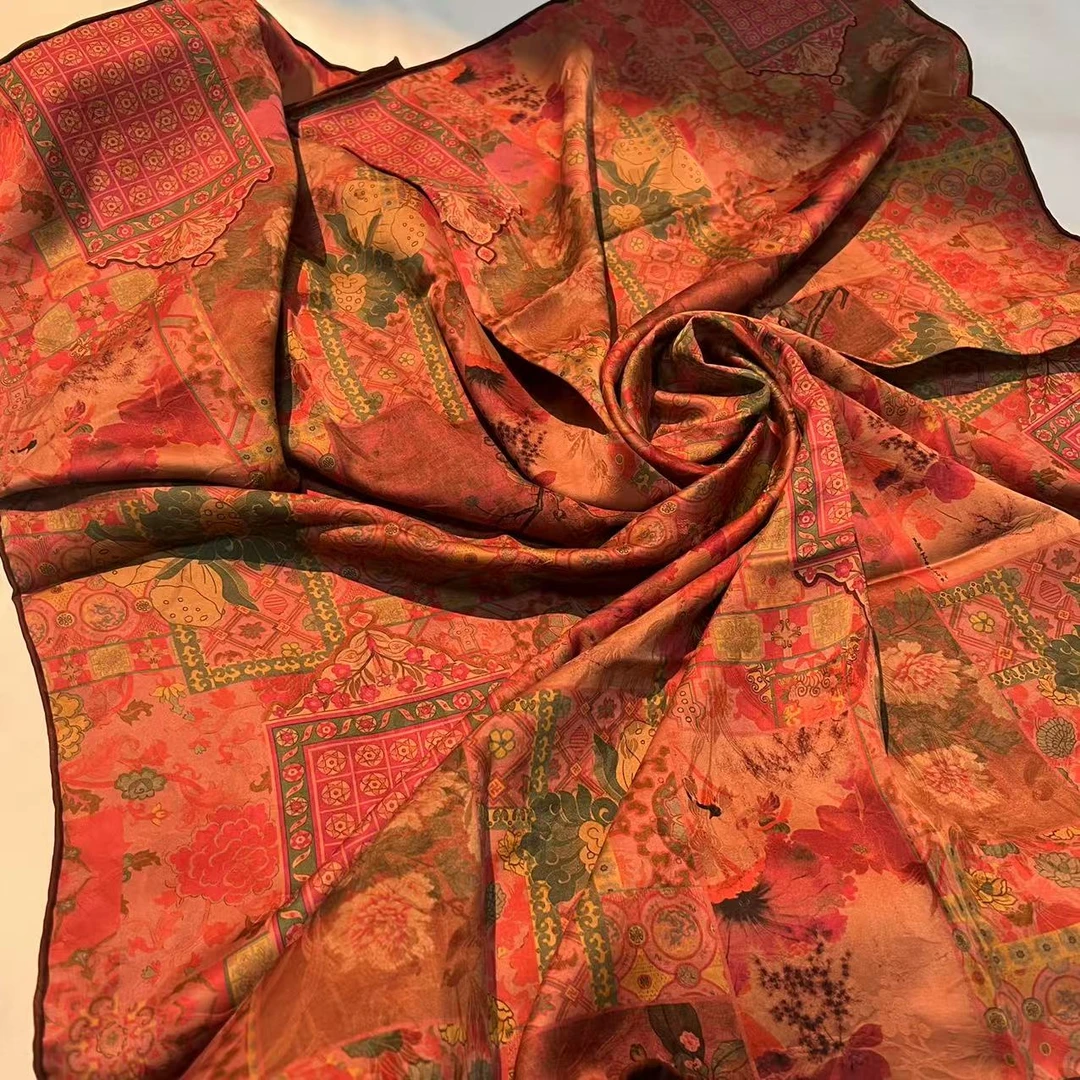 110香云纱方巾-繁华图卉 105cm丝巾