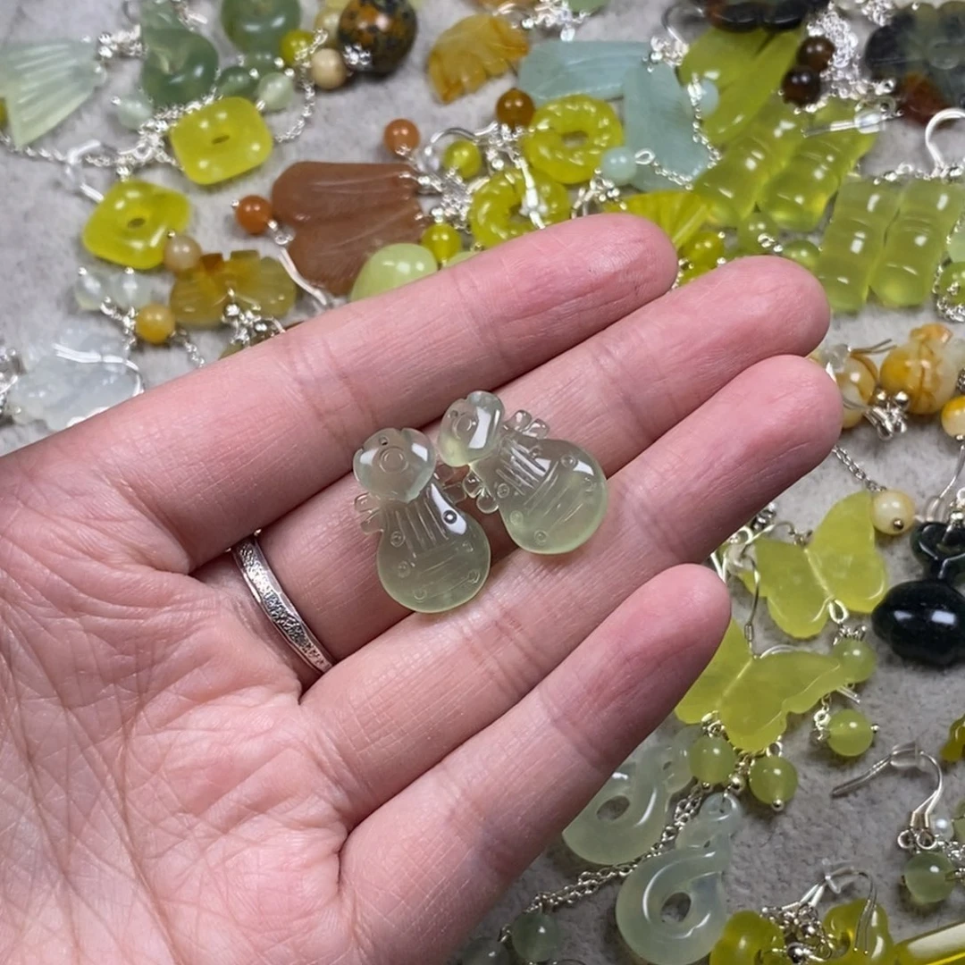 蛇纹石玉未镶嵌挂件耳饰耳环项链