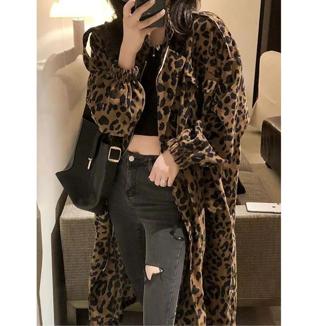 033（安言服饰）豹纹秋季立领中长款千金风女风衣斑马纹长袖设计感