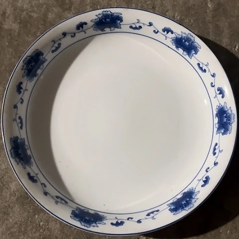 陶瓷8寸深窝盘一个