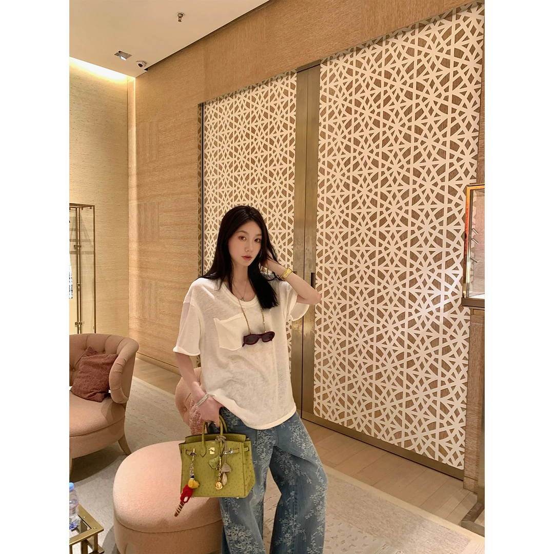 区区欧阳口袋v领短袖T恤女慵懒宽松圆领复古条纹露肩上衣夏季新款