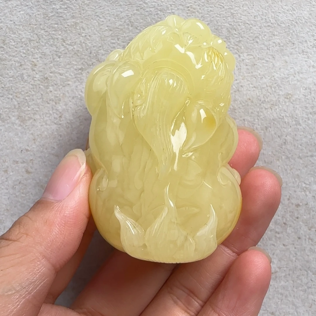蜜蜡未镶嵌珠宝奇石