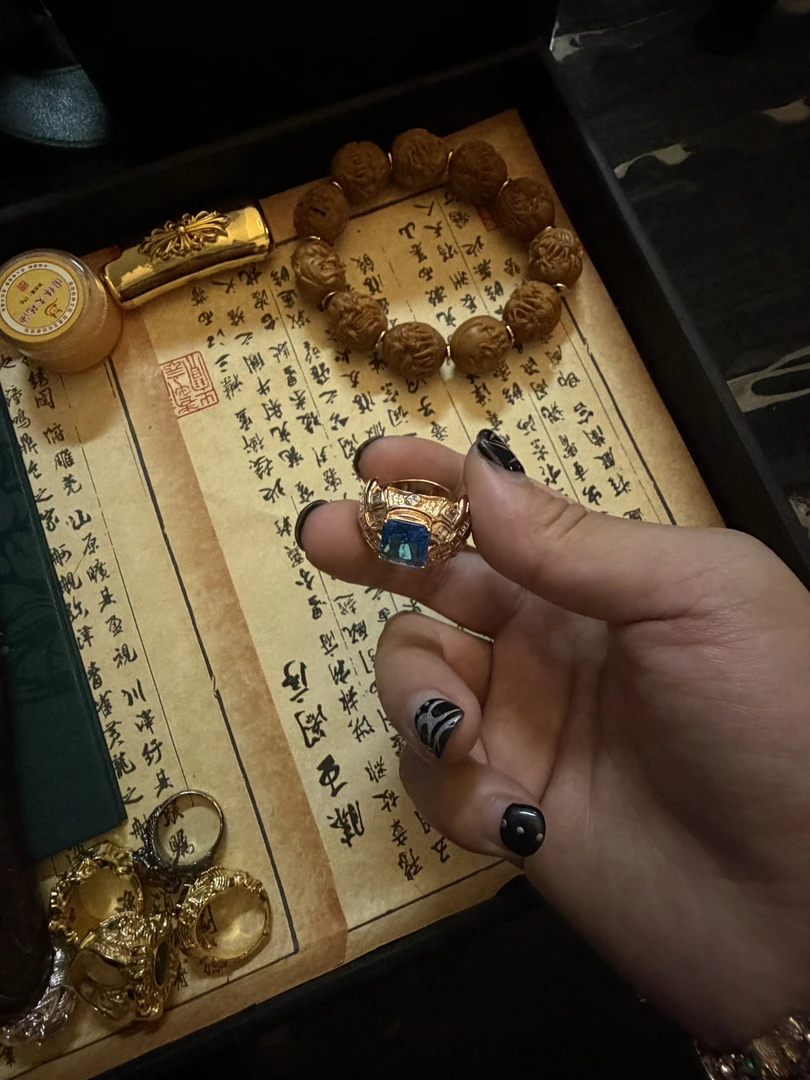 合金戒指 【涅槃 香槟魔威 戒指】粗香槟黄蓝锆戒指国潮风发字