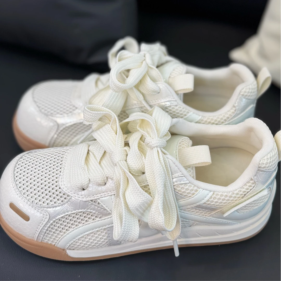 【今年很火】镂空洞洞透气单网面百搭休闲板鞋时尚简约小白鞋潮