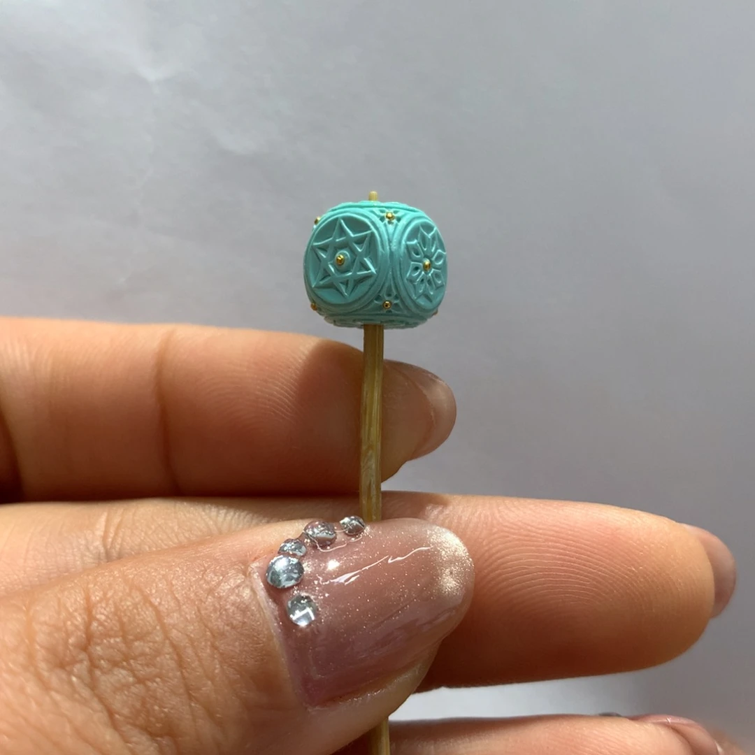 绿松石配饰未镶嵌享**活