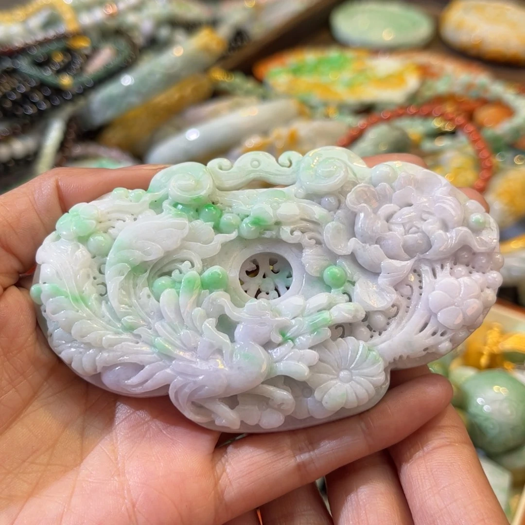 翡翠颈饰未镶嵌待编款