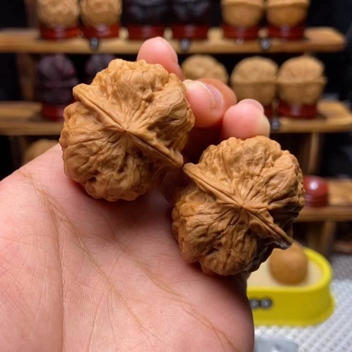 文玩核桃吊坠骑****超赤霄金蟾20