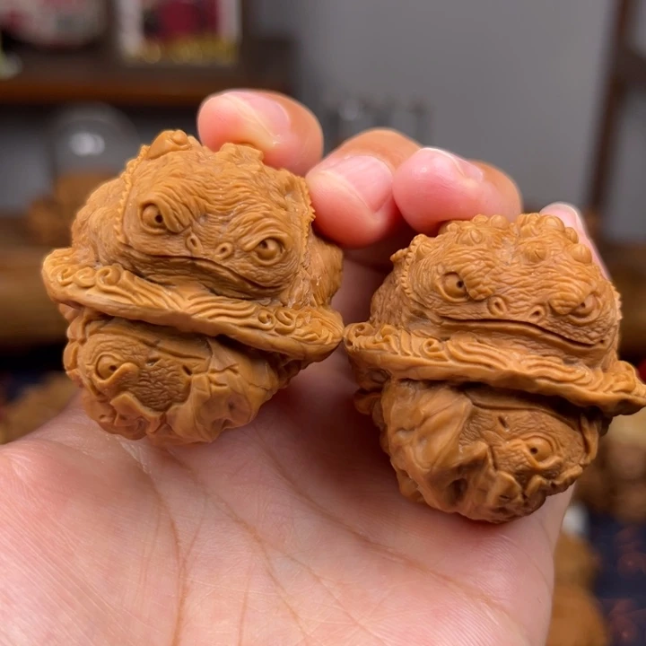 核桃把件呱呱来财