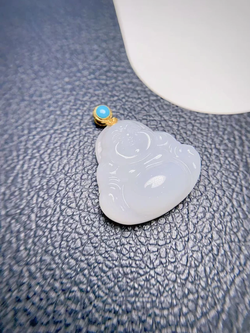 和田玉吊坠Z1030-12