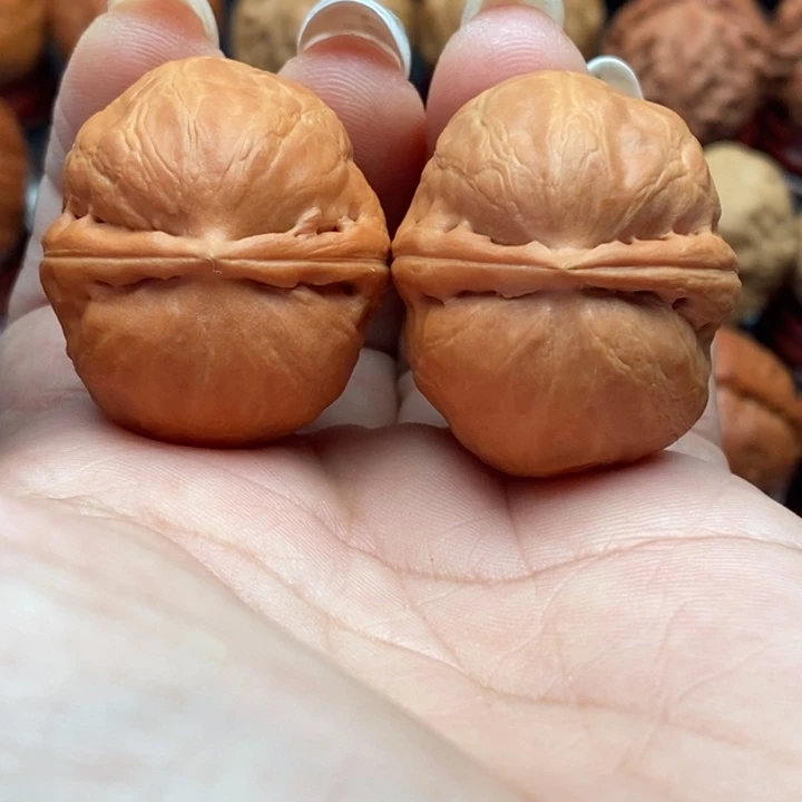 核桃精品文玩核桃手捻龙胆