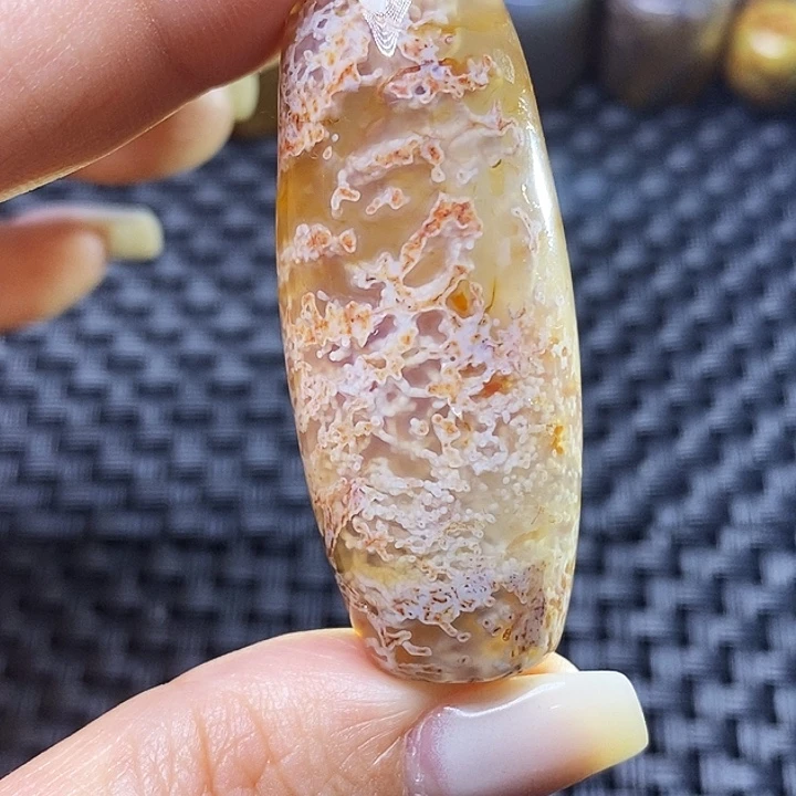 肖***刚玛瑙/玉髓未镶嵌颈饰