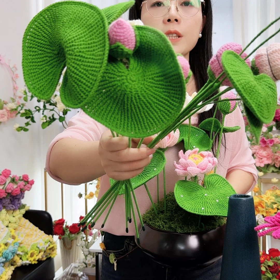 莱赛尔纤维棉手工钩织碗莲花