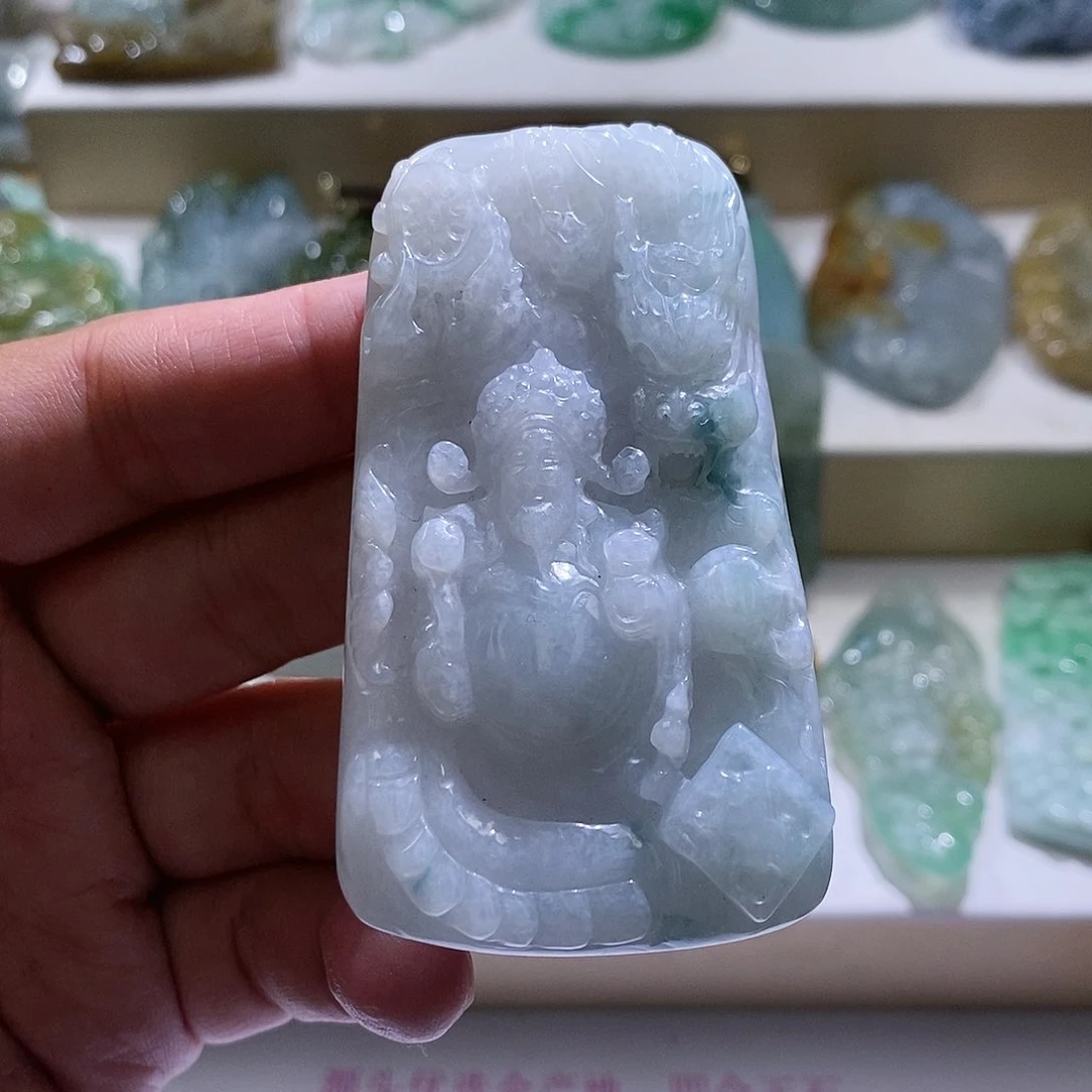 【闪购商品】翡翠颈饰未镶嵌财神