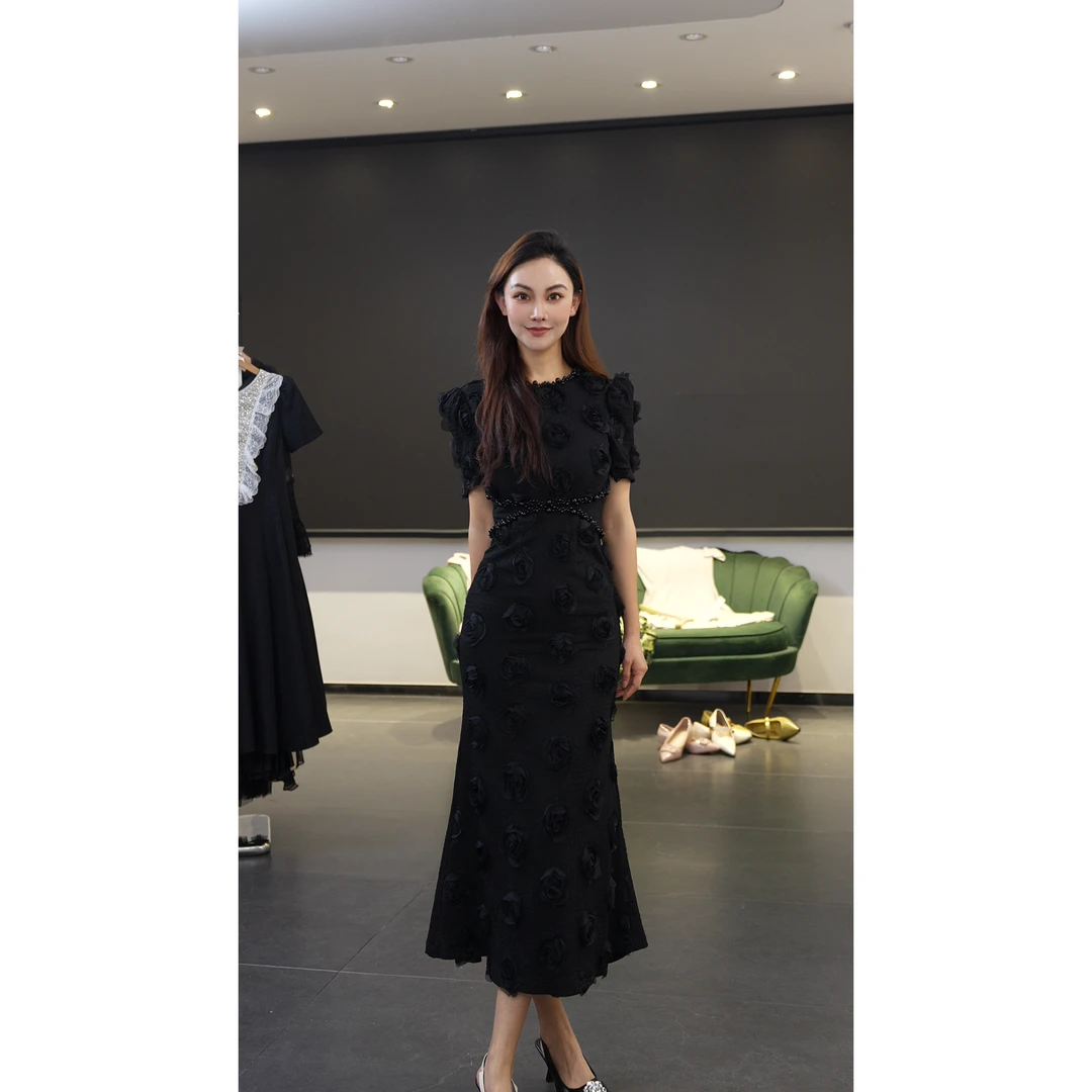 玫瑰女人·立体玫瑰气质显瘦高腰珍珠鱼尾连衣裙21647