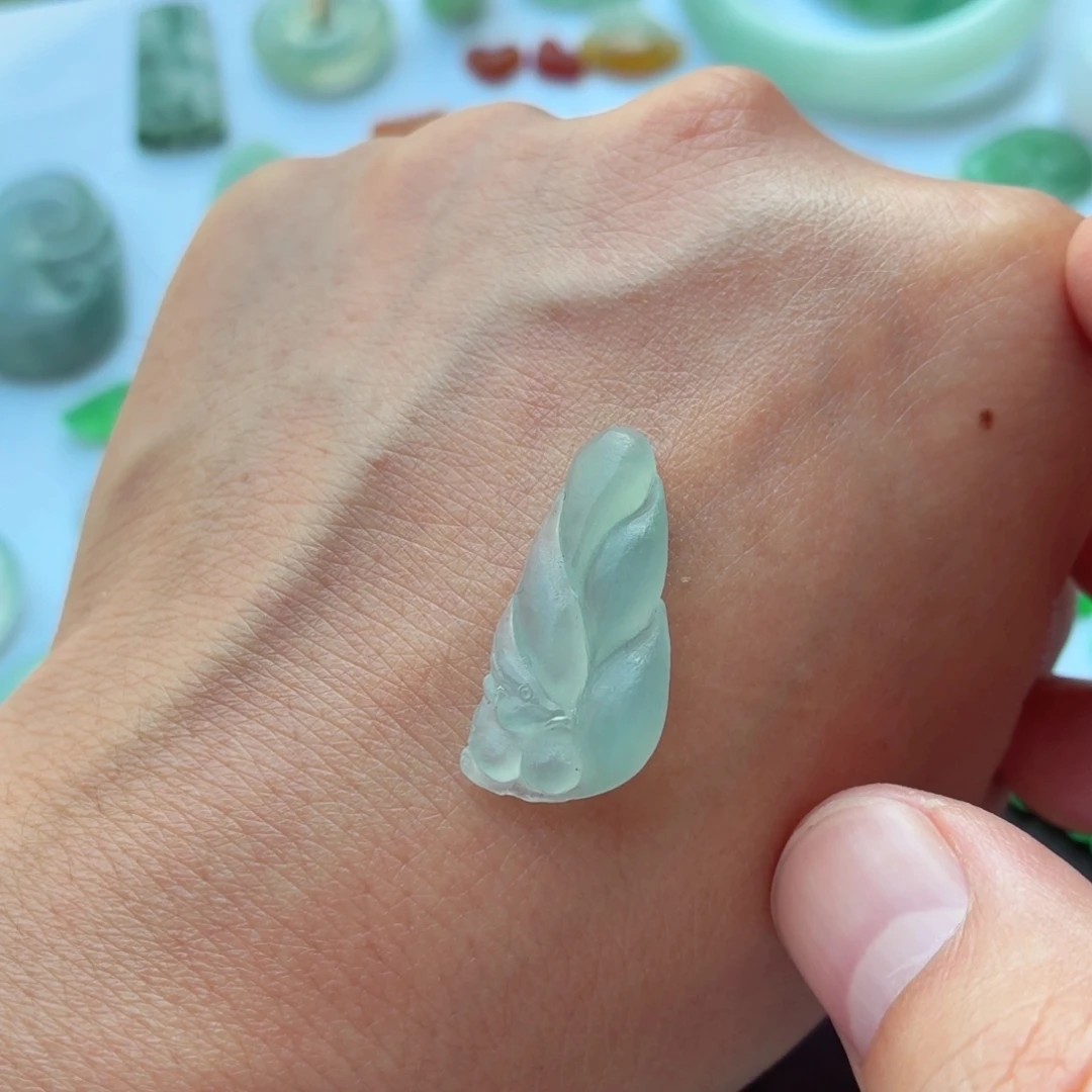 定制翡翠未镶嵌包工