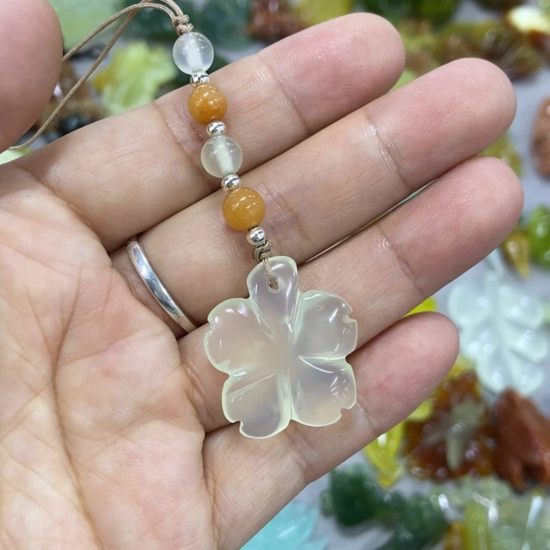 未镶嵌蛇纹石玉挂件