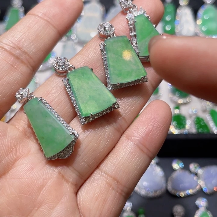 翡翠银S925镶嵌颈饰