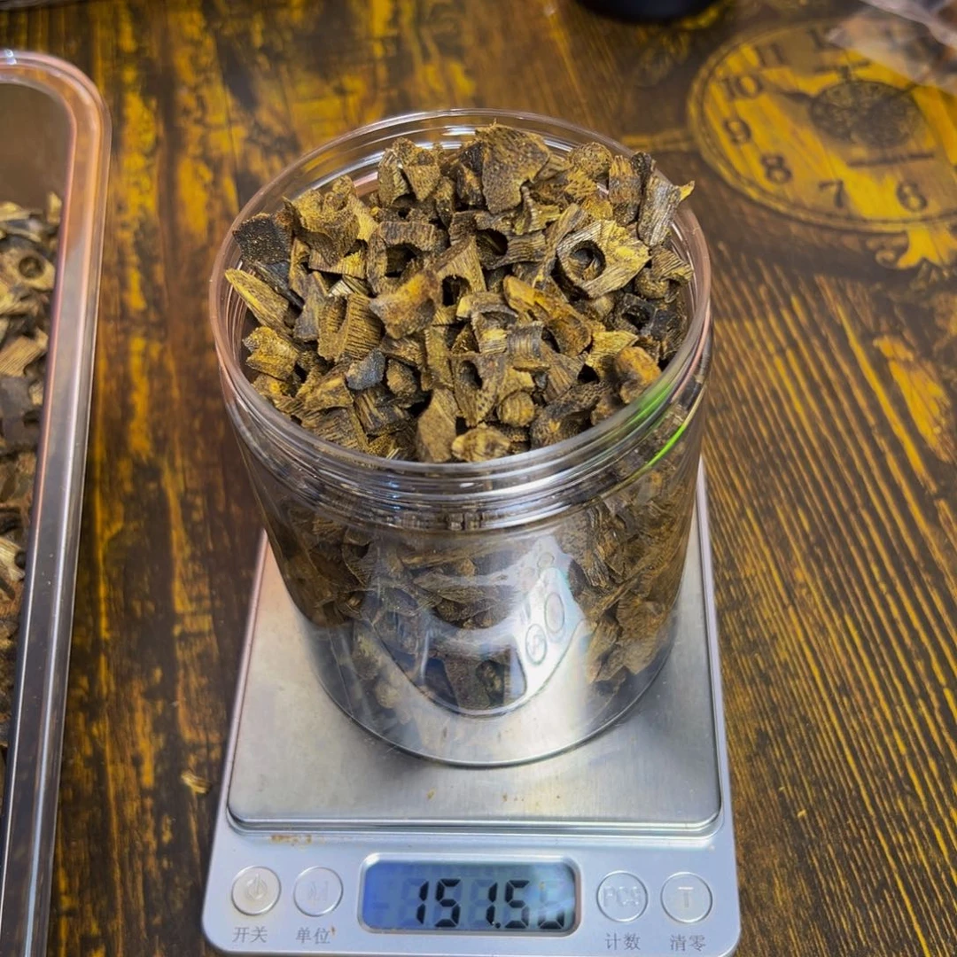 一***3沉香沉香碎屑乌身园叶钻珠料151克