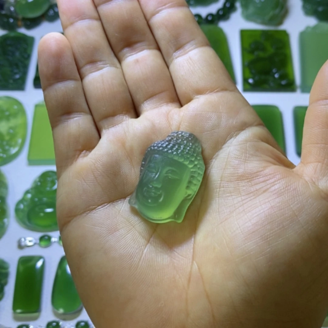 【闪购商品】未镶嵌蛇纹石玉颈饰
