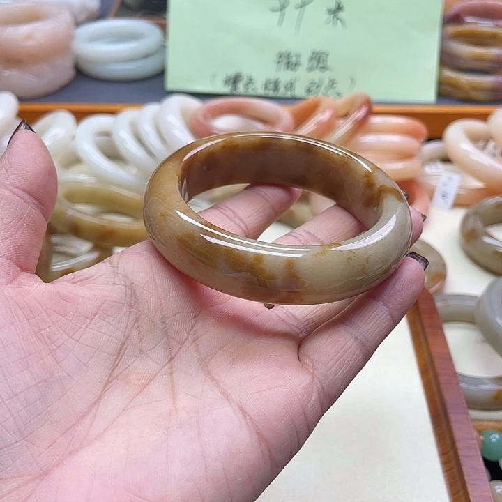 未镶嵌石英岩玉珠宝奇石我*我