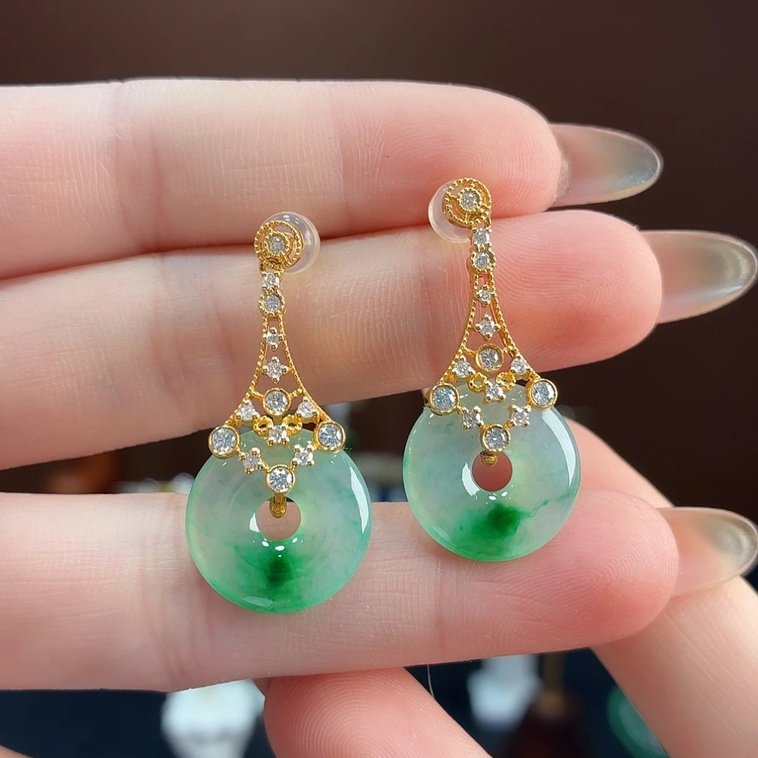 翡翠18K金镶嵌耳饰