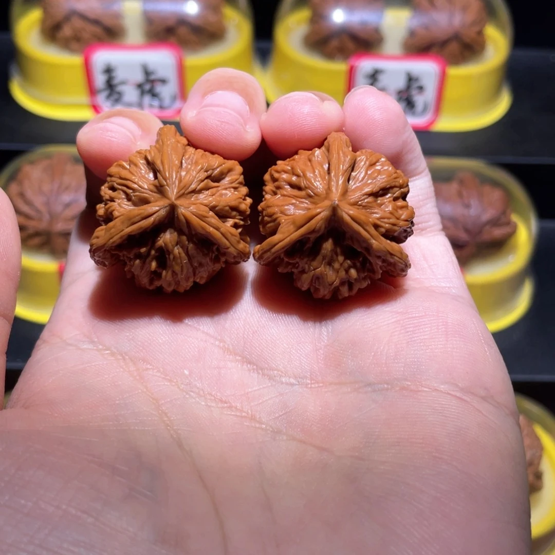 吊坠文玩核桃四座楼三棱