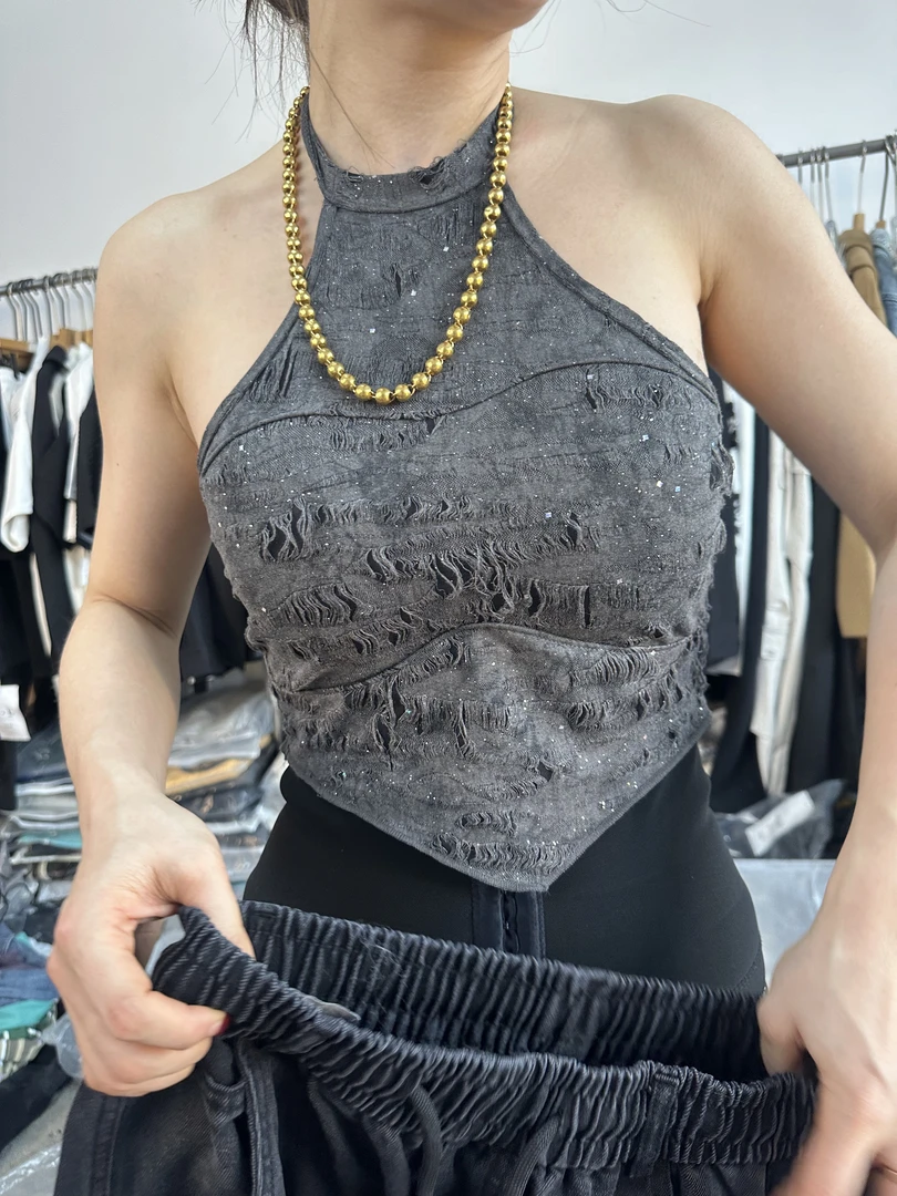 女春夏美背固定杯吊带背心挂脖式不规则下摆设计感暗纹时尚外穿