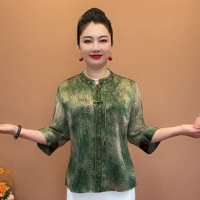 中老年中式衬衫夏季新款时尚妈妈宽松洋气遮肉小衫上衣