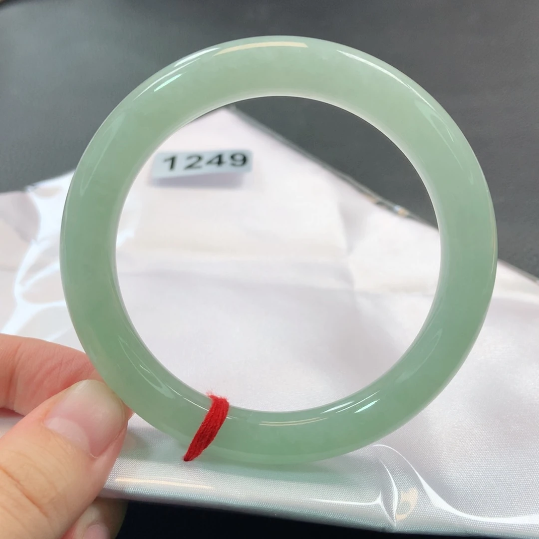 翡翠手镯未镶嵌1249号