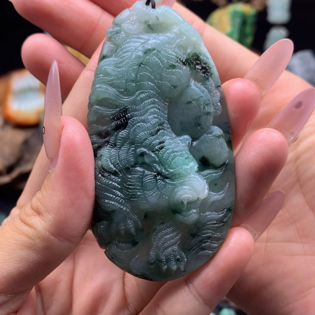 福***司定制翡翠未镶嵌翡翠