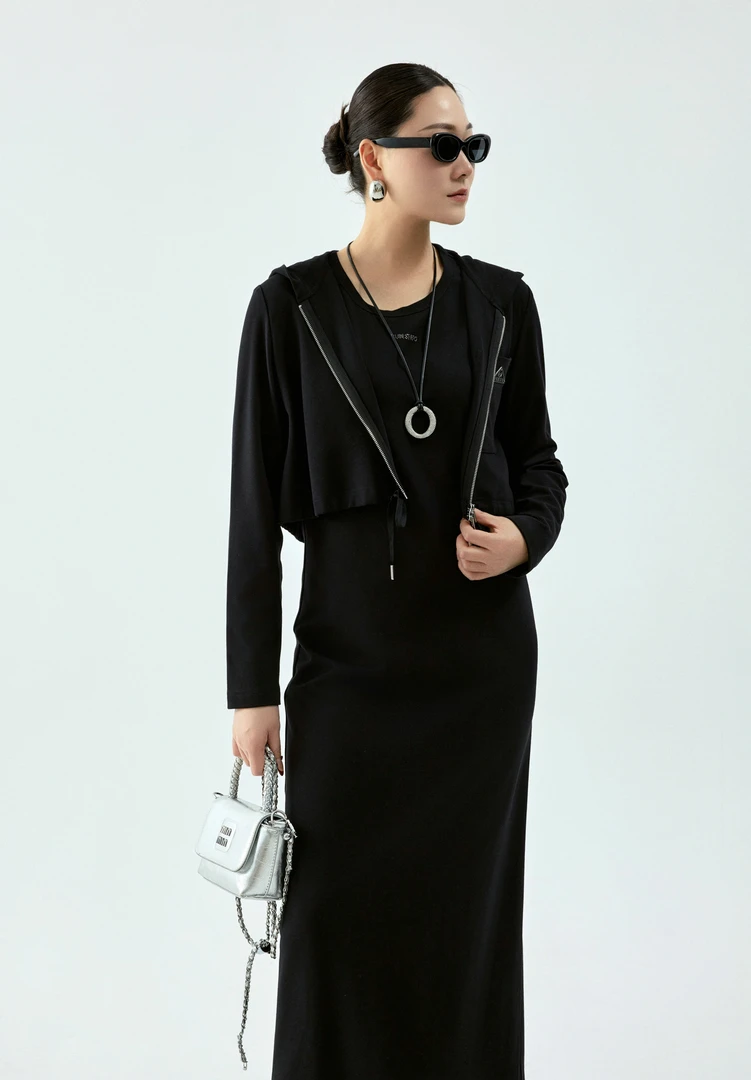 允硕两件套连衣裙