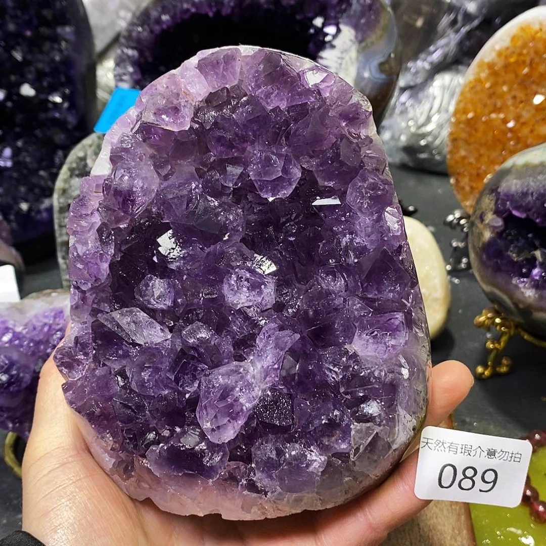 水晶大型摆件（非配饰）未镶嵌