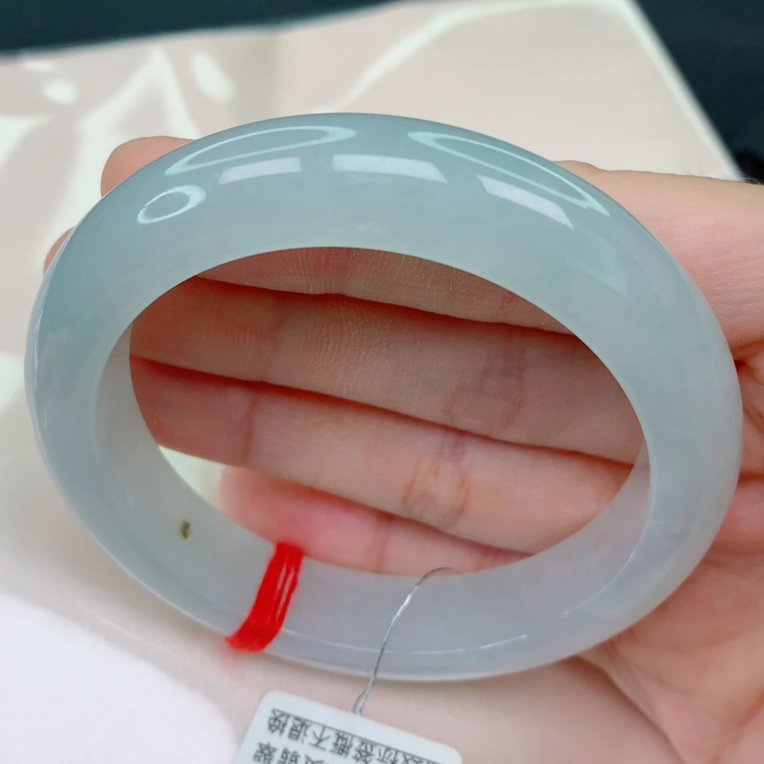 未镶嵌手镯翡翠54.7正圈，糯冰晴水，版型好