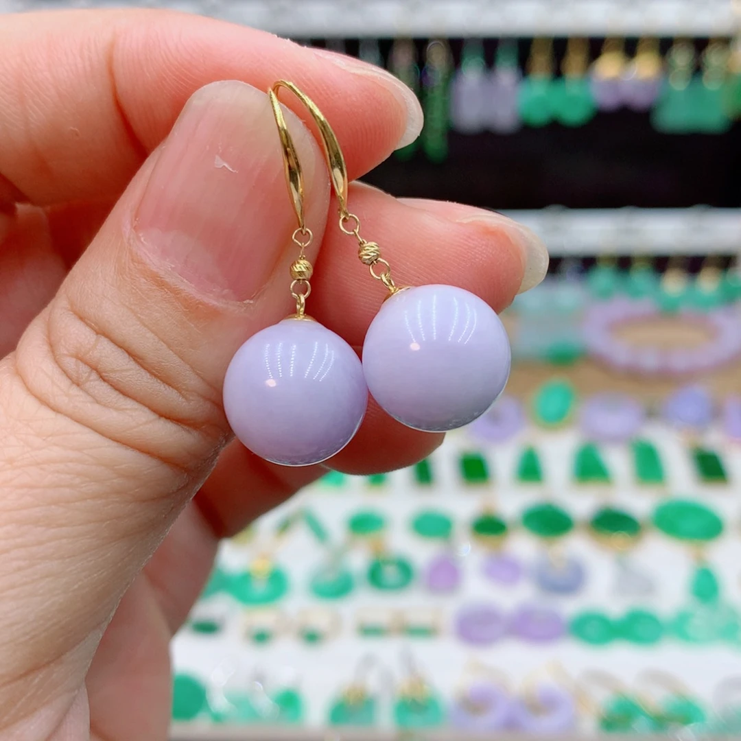 翡翠18K金镶嵌耳饰的