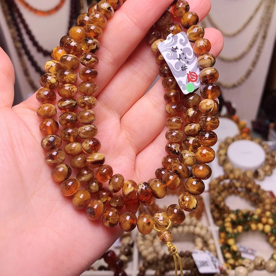 琥珀未镶嵌裸石琥珀