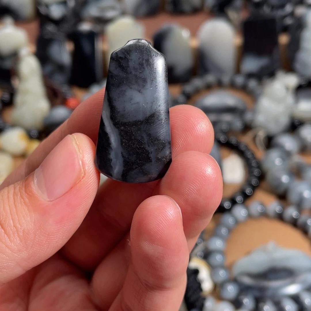 未镶嵌和田玉挂件