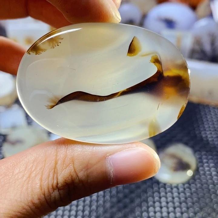 玛瑙/玉髓未镶嵌珠宝半成品