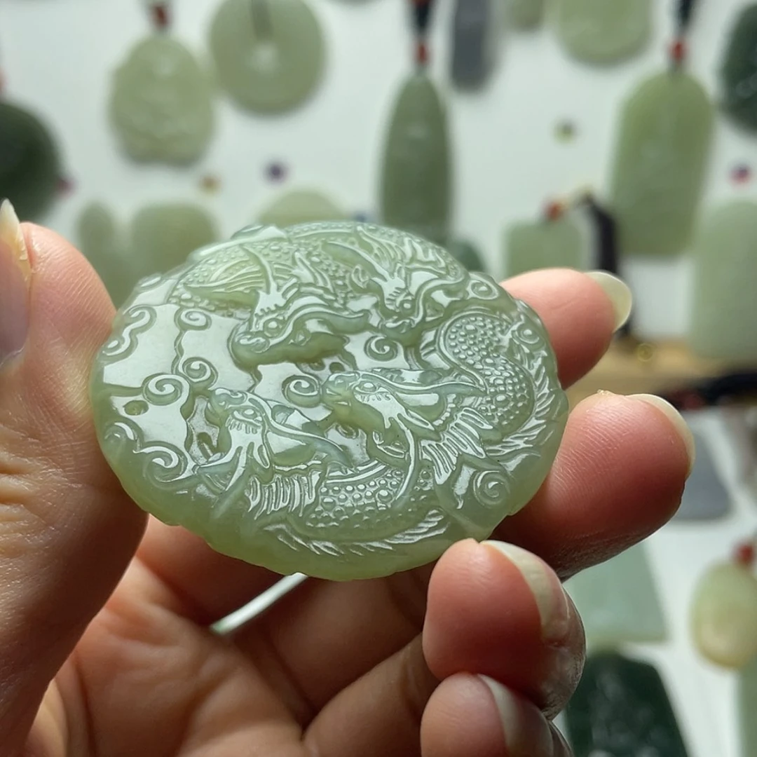 【闪购商品】湖水绿九龙护主大圆牌