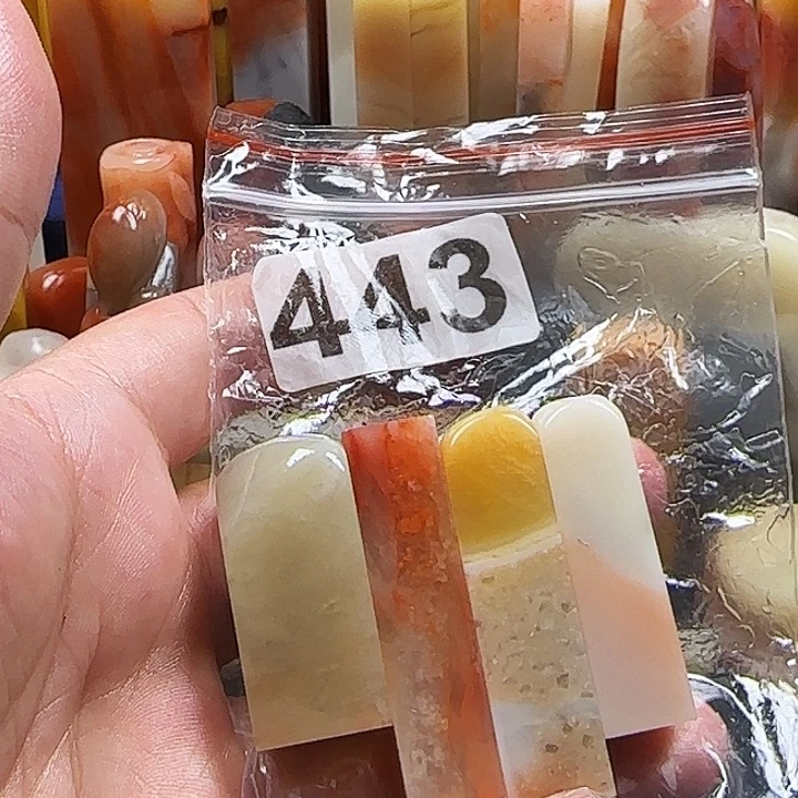 老挝石红****裱老挝