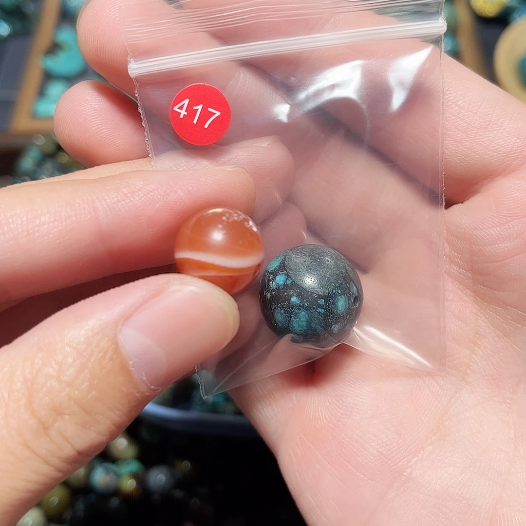 o***o玛瑙/玉髓未镶嵌圆珠桶珠老型手串！！