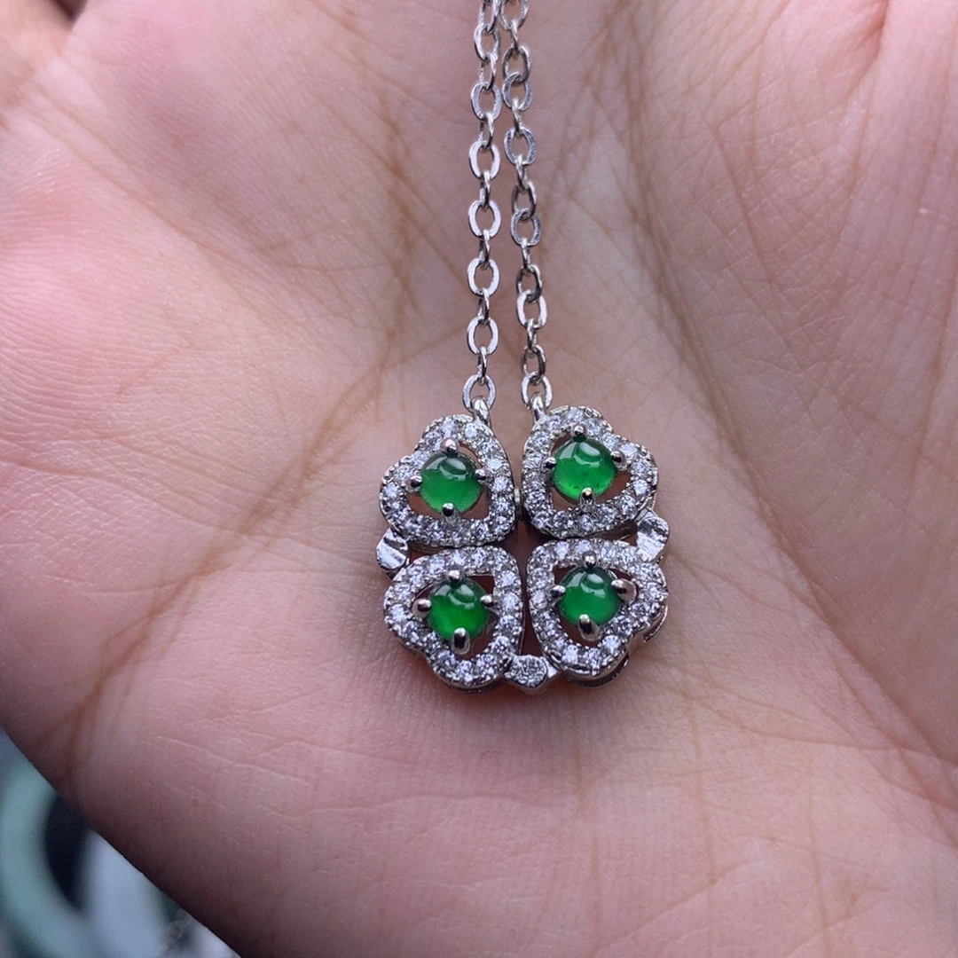 翡翠未镶嵌挂件吊坠