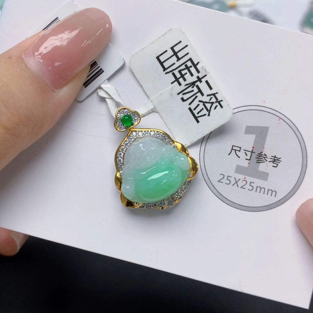 颈饰银S925镶嵌翡翠