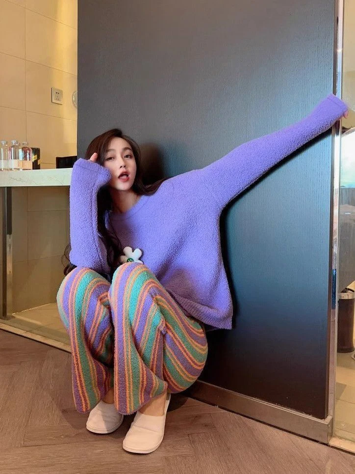 秋冬珊瑚绒睡衣女软绵绵加厚家居服条纹套装冬季保暖舒适百搭贴身