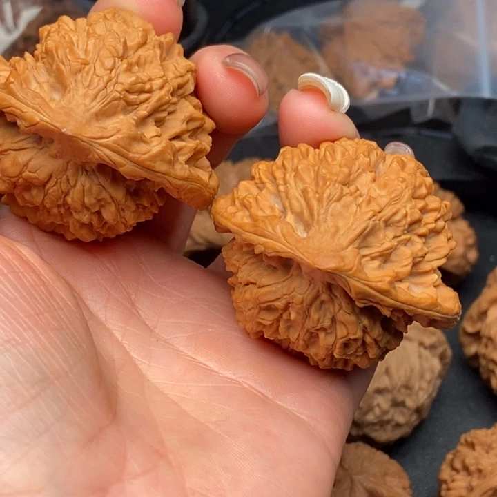 华***把件文玩核桃官帽