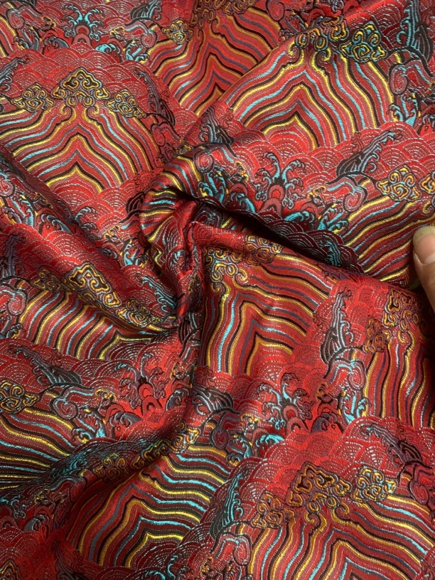 中国风提花织锦缎，宽145一米价可连裁剪